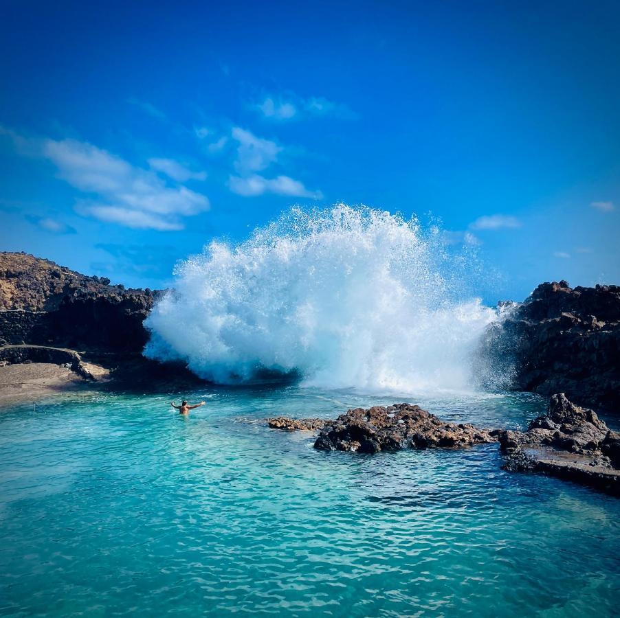Casa Bella Vista Frente Al Mar Y Piscina Natural. تشاركو ديل بالو المظهر الخارجي الصورة